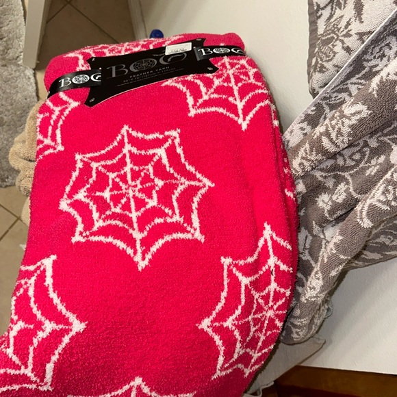 Halloween Pumpkin Pink White 50"x70" blanket - Picture 2 of 5